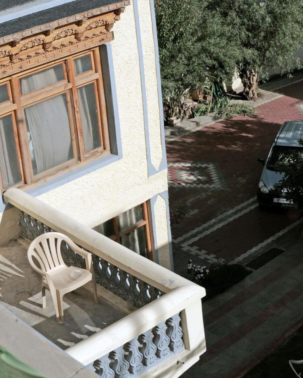 Hotel Lonchay Residency ليه المظهر الخارجي الصورة