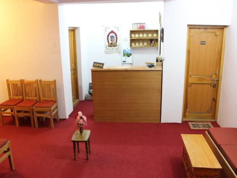 Hotel Lonchay Residency ليه المظهر الخارجي الصورة