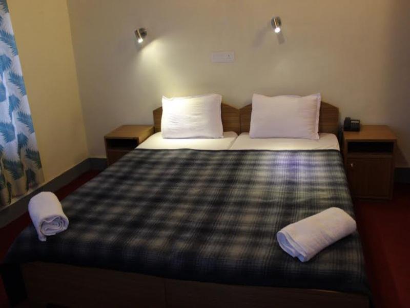 Hotel Lonchay Residency ليه المظهر الخارجي الصورة